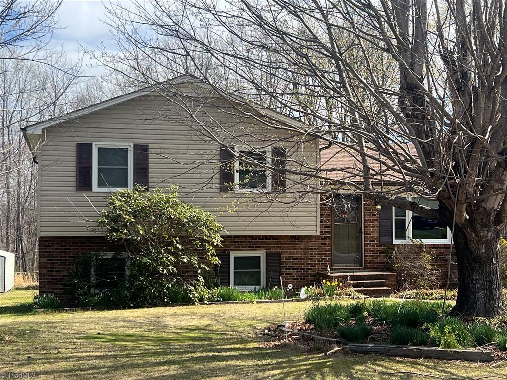125 Lori Lane Property Photo
