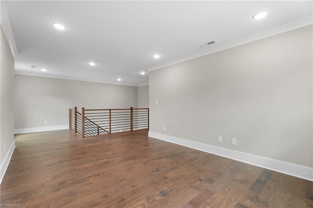 2751 Monarch Way Property Photo 30