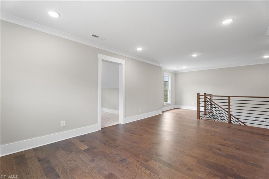 2751 Monarch Way Property Photo 31