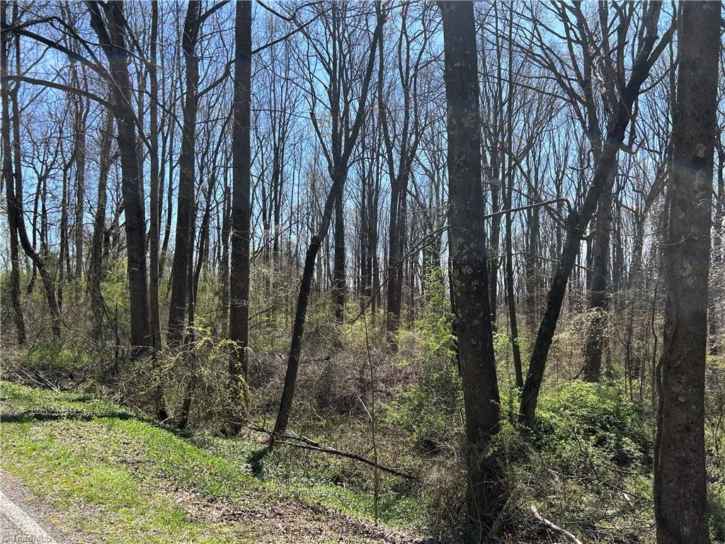 27020 Real Estate Listings Main Image