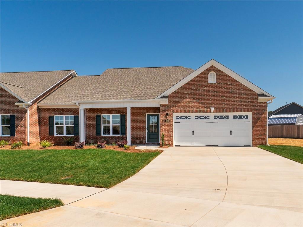 2376 Whelen Drive Property Photo
