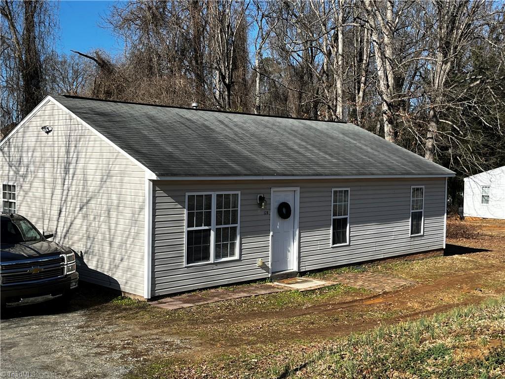 128 Manor Drive Property Photo