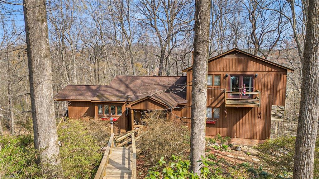 6809 Brookbank Road Property Photo