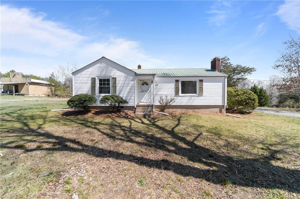 Oak Grove Real Estate Listings Main Image