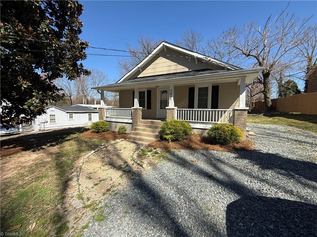 3867 Leo Street Property Photo