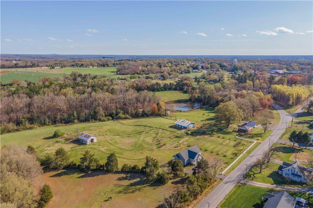 3526 Harmony Highway Property Photo