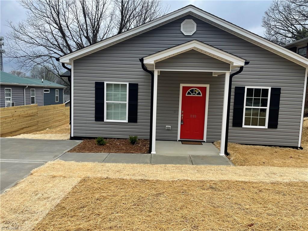 1110 Thurmond Street Property Photo
