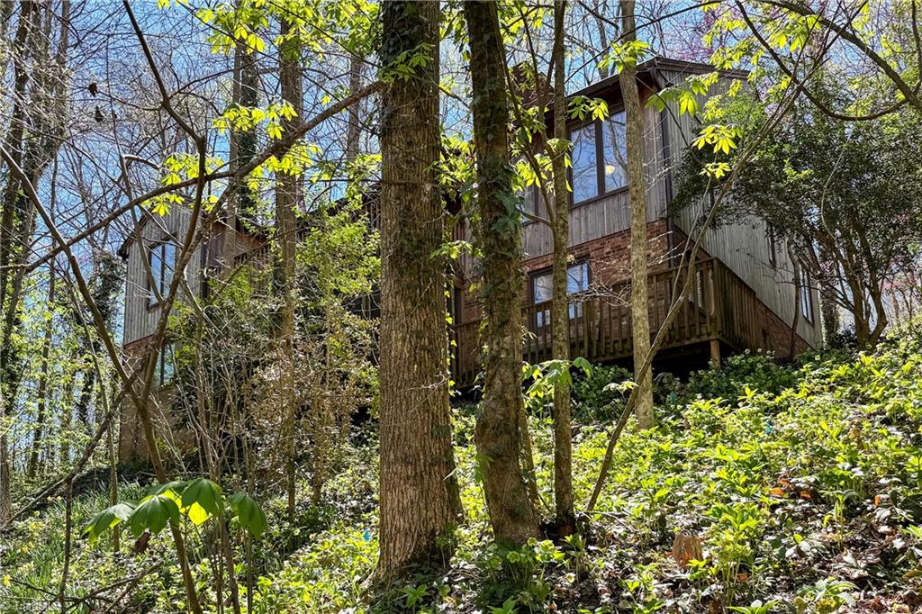 209 River Road Property Photo