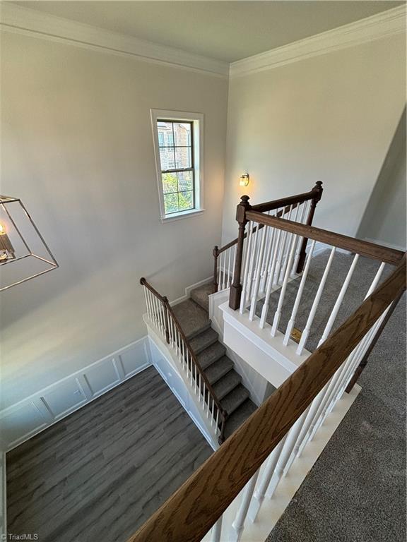 1041 Beechcraft Drive Property Photo 5