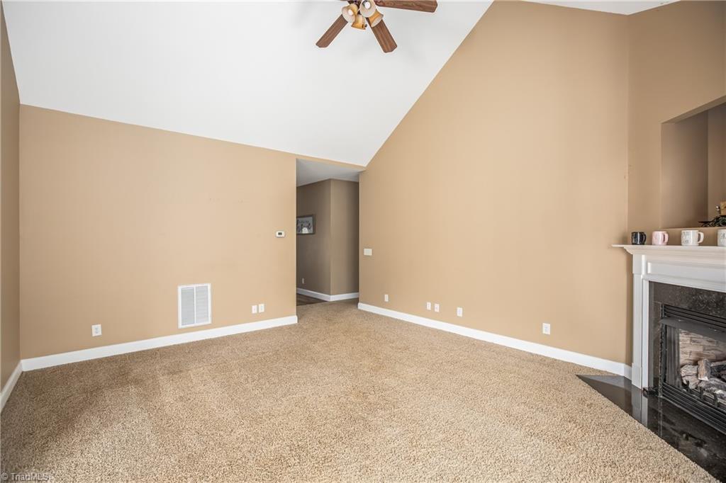 359 Marigold Lane Property Photo 11