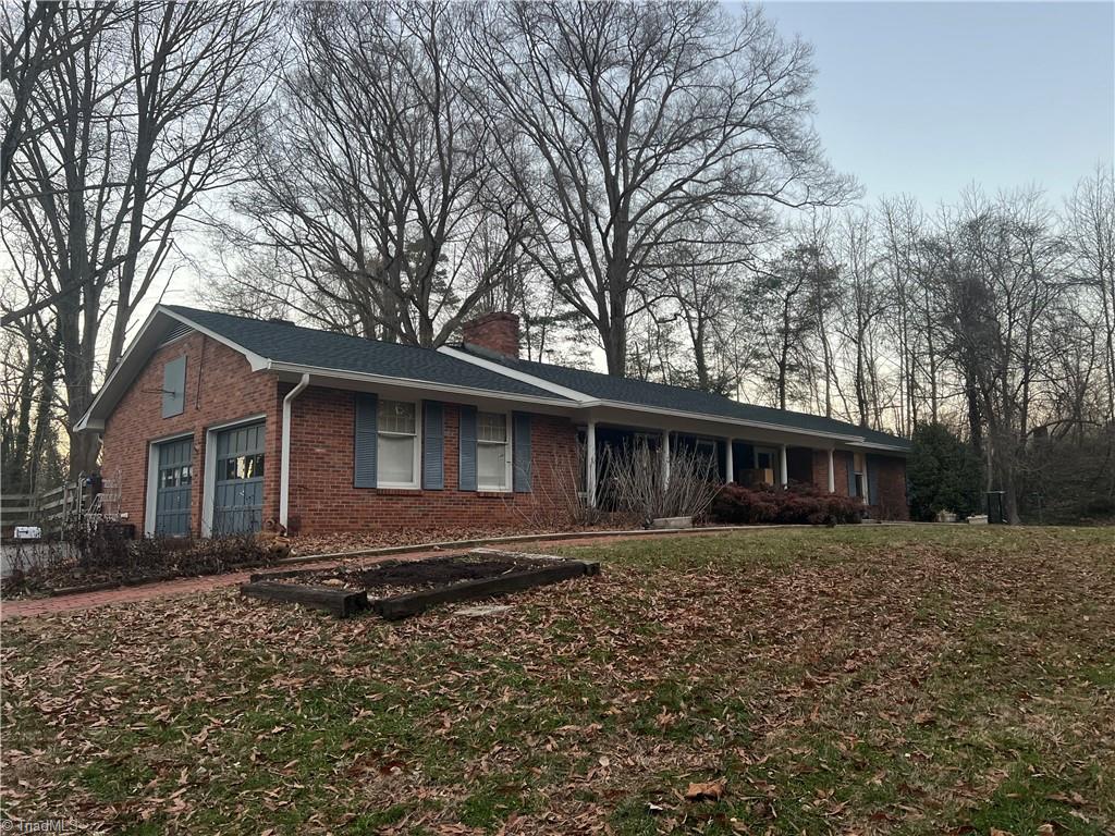 27045 Real Estate Listings Main Image