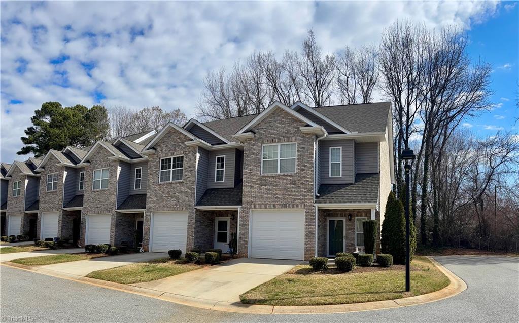 628 Friendway Road Property Photo