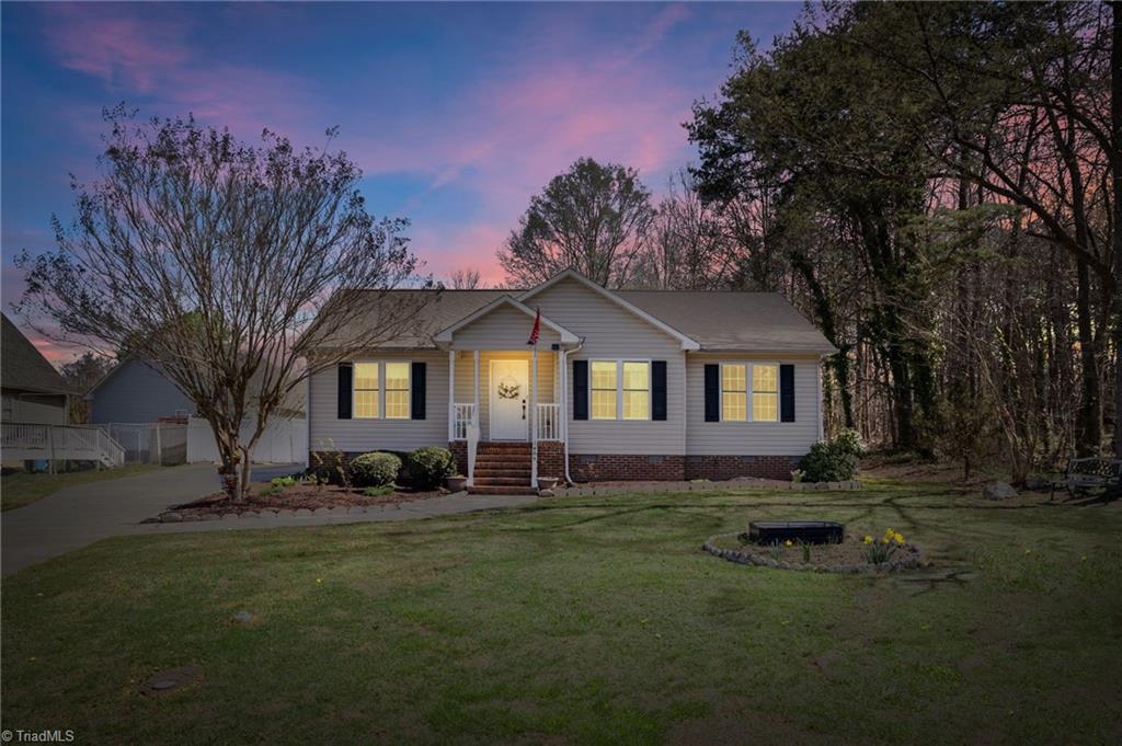 1809 Beech Court Property Photo