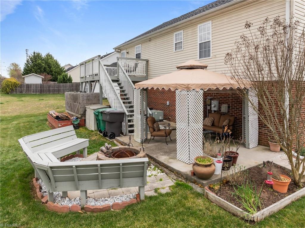 3855 Eagleston Court Property Photo 33