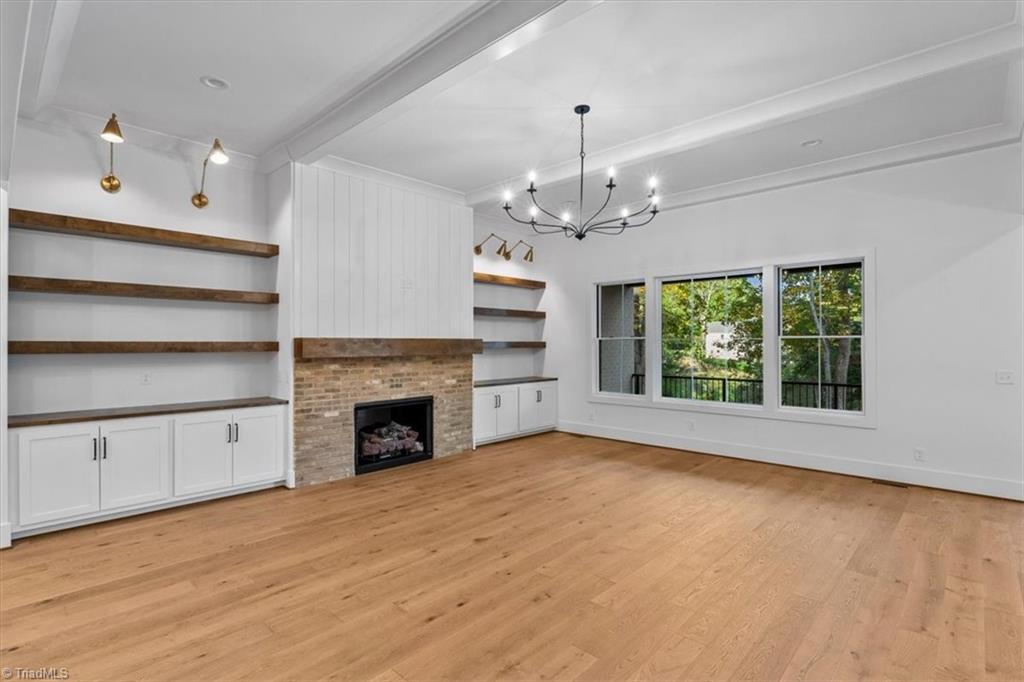 8111 Falcon Trail Property Photo 10