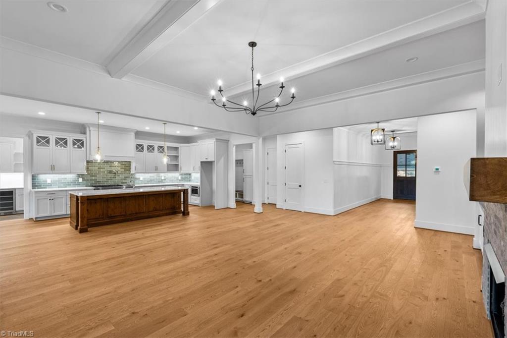 8111 Falcon Trail Property Photo 13