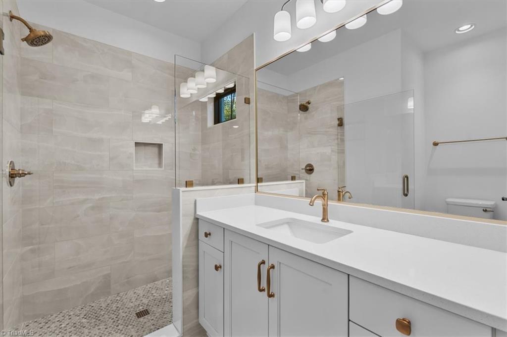 8111 Falcon Trail Property Photo 35