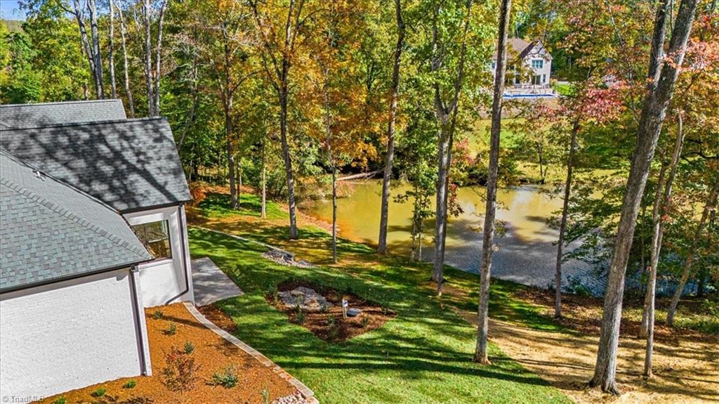 8111 Falcon Trail Property Photo 47