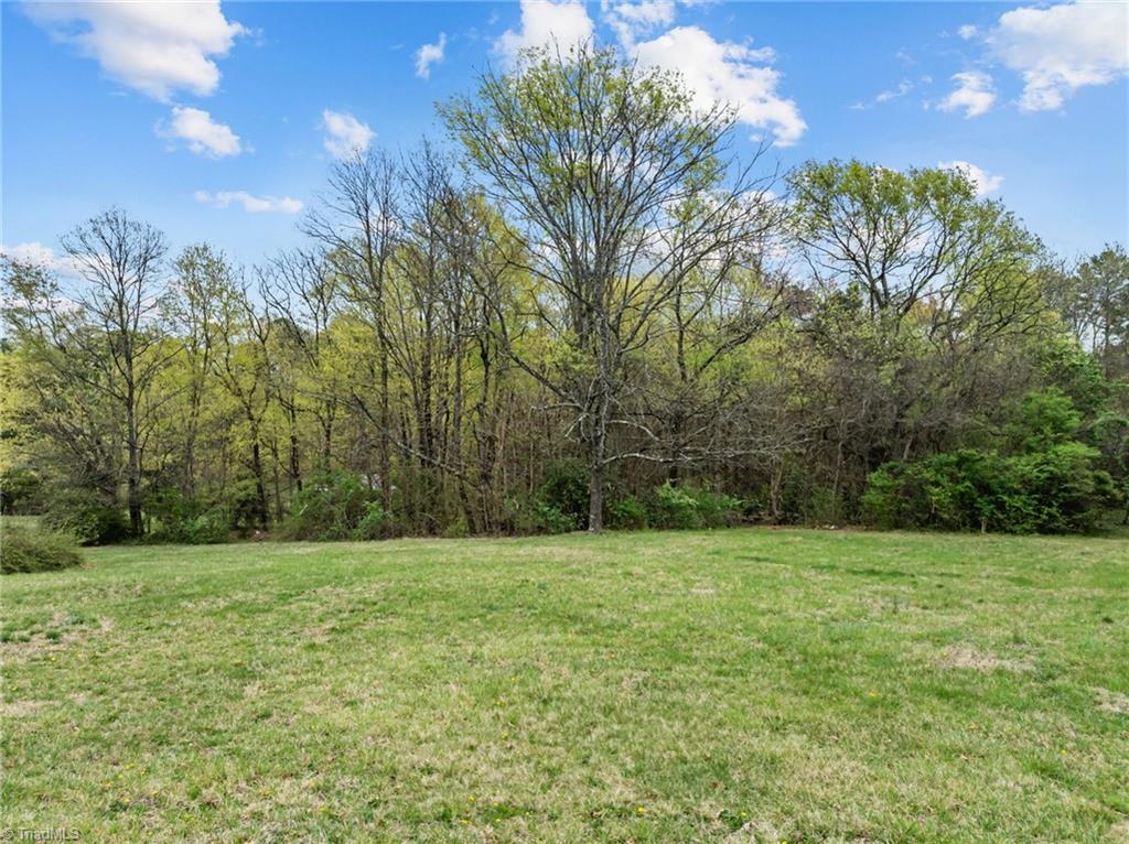 6724 Shallowford Road Property Photo 6