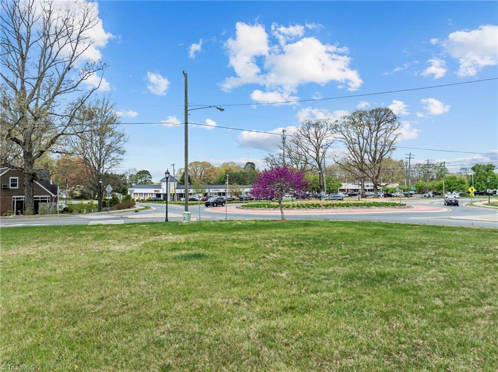 6724 Shallowford Road Property Photo 9