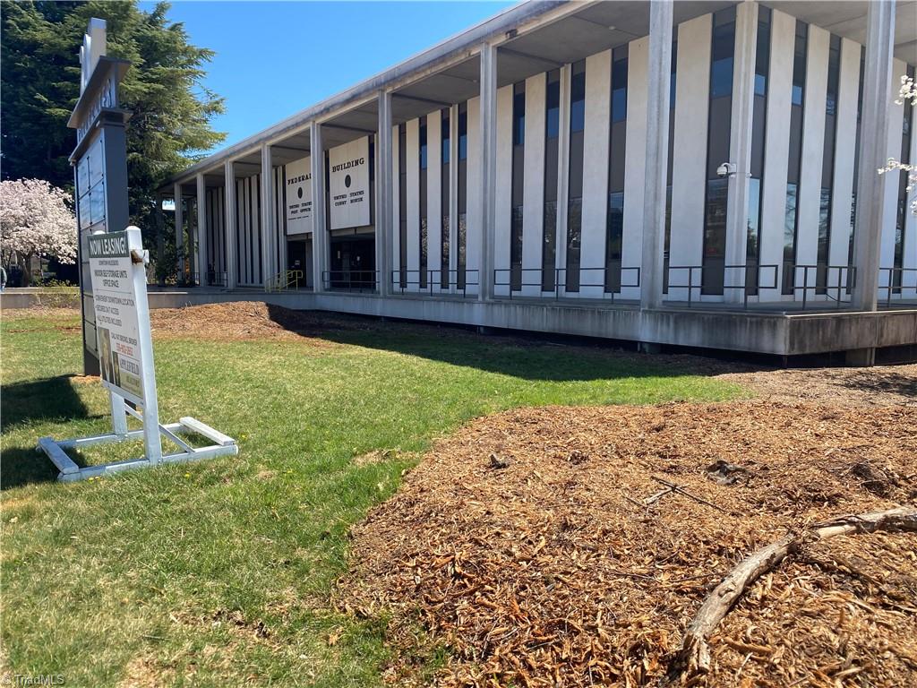 207 W Main Street Property Photo 6