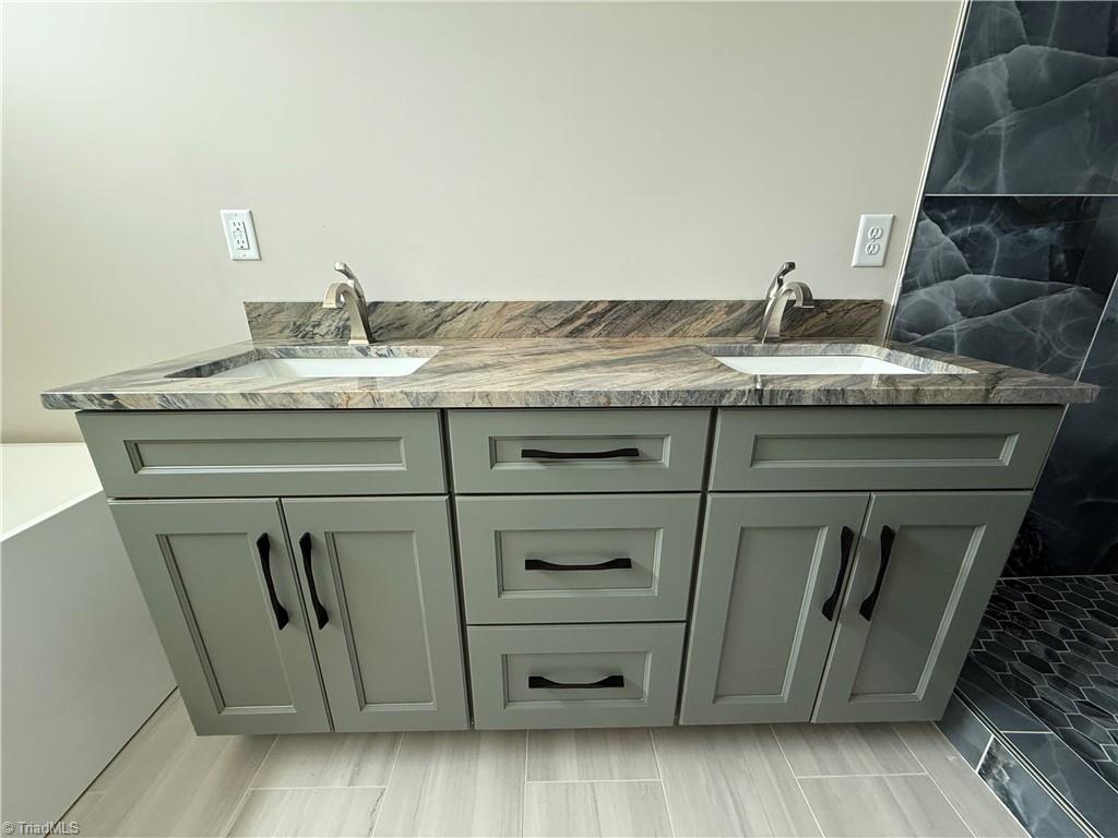 3048 Island Drive Property Photo 18