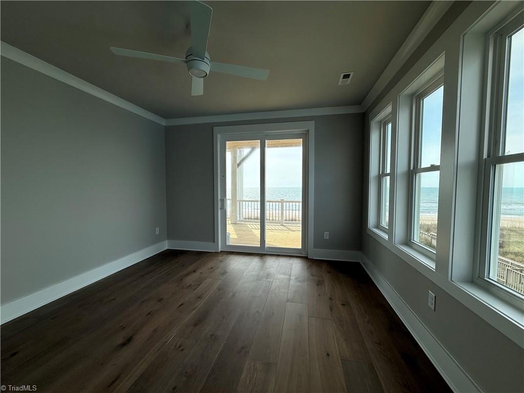 3048 Island Drive Property Photo 33