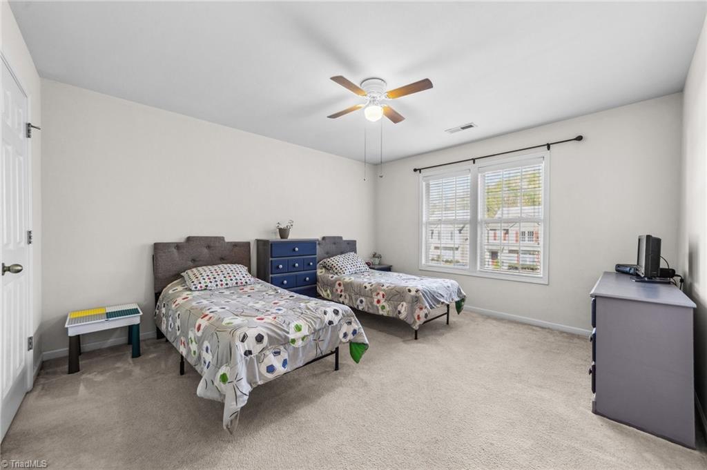 3807 Hanley Way Property Photo 20