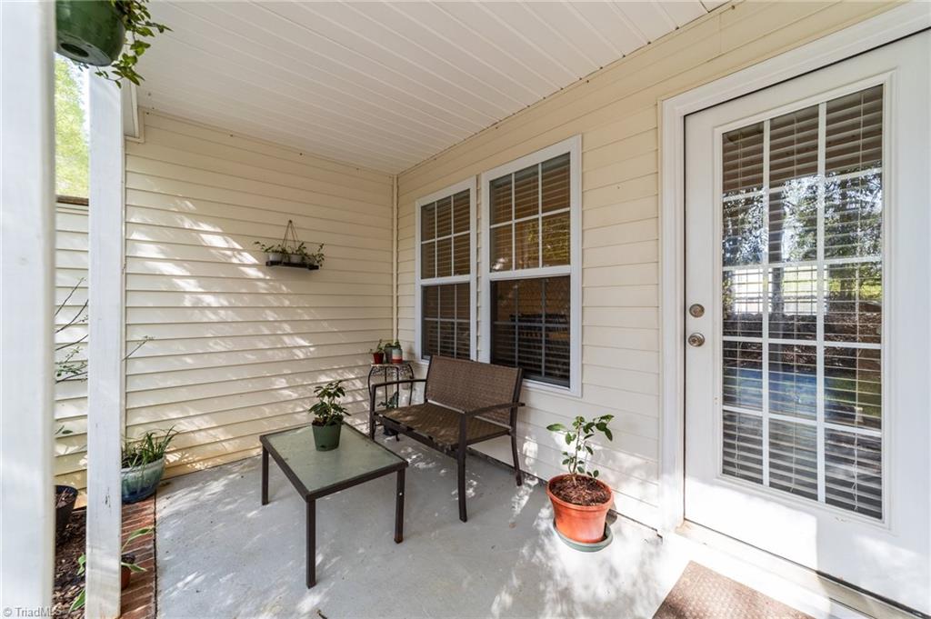 3807 Hanley Way Property Photo 25