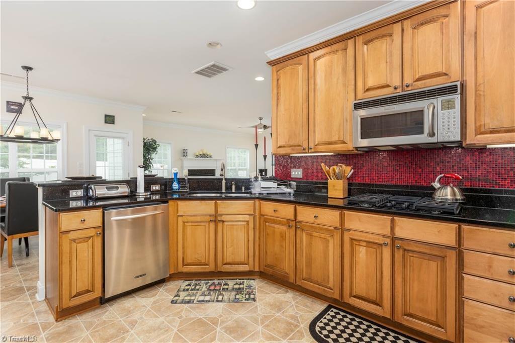 4340 Alderny Place Property Photo 14