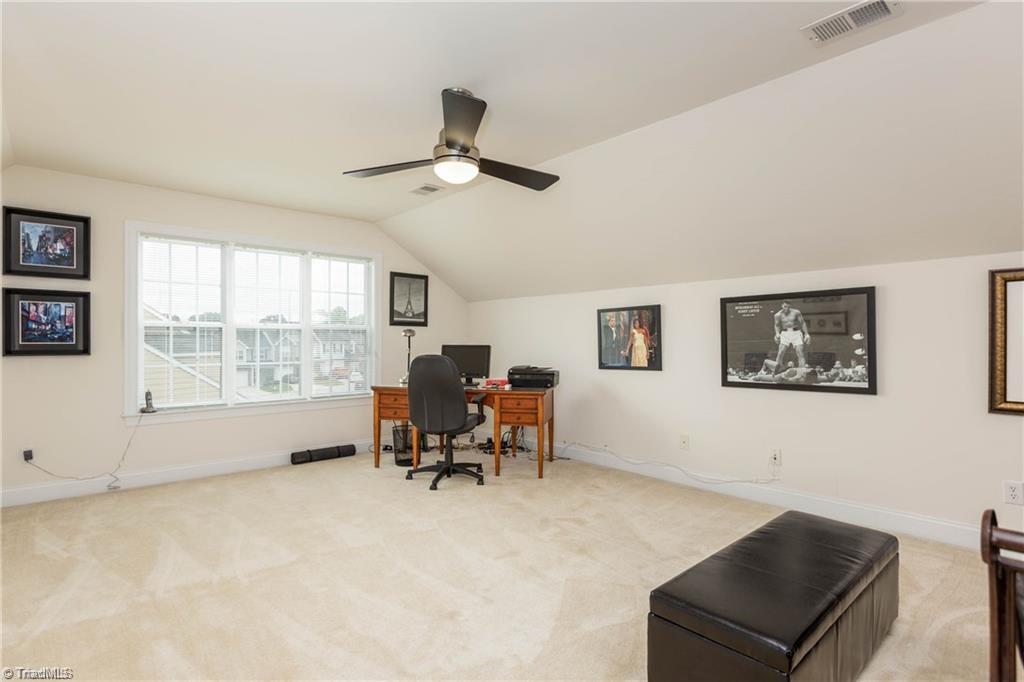 4340 Alderny Place Property Photo 32
