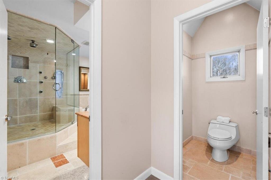 3313 Kettering Place Property Photo 28