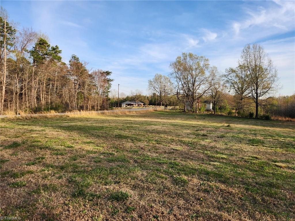 259 & 261 Willowlake Road Property Photo 5