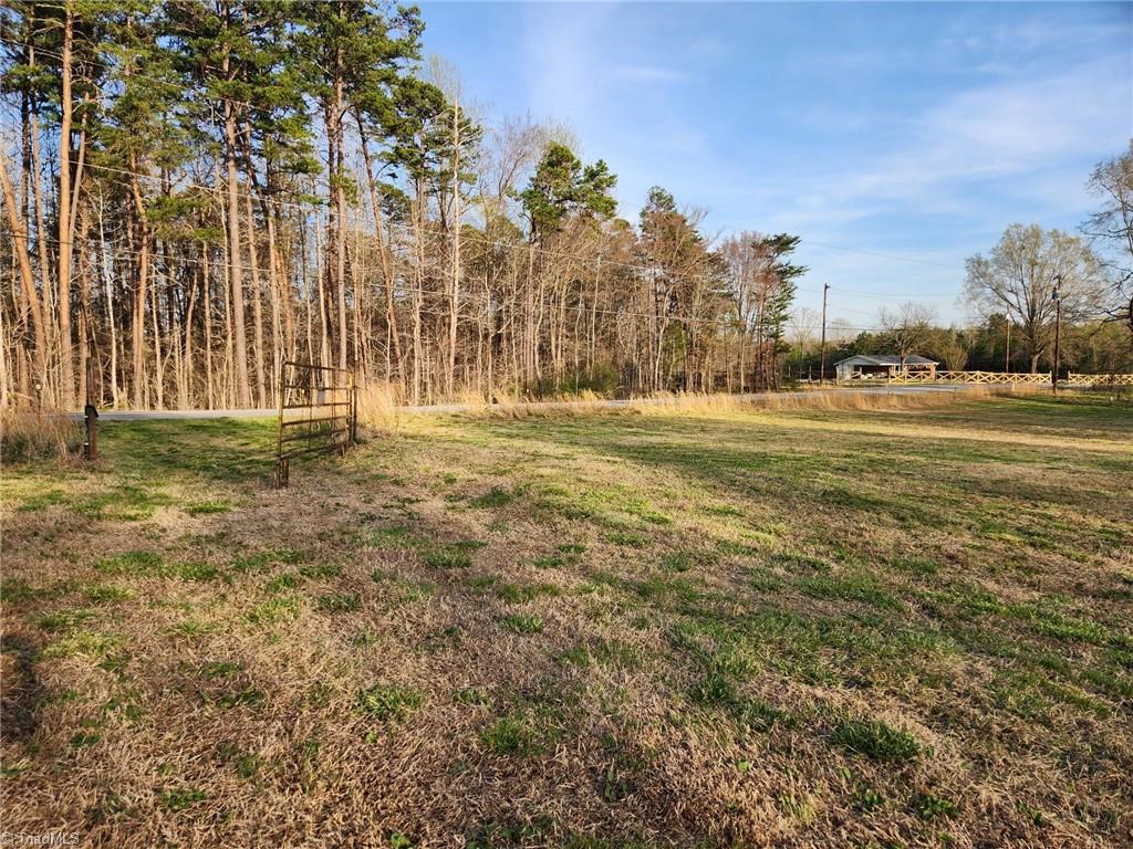 259 & 261 Willowlake Road Property Photo 6