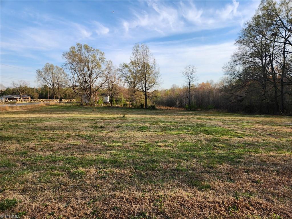 259 & 261 Willowlake Road Property Photo 8