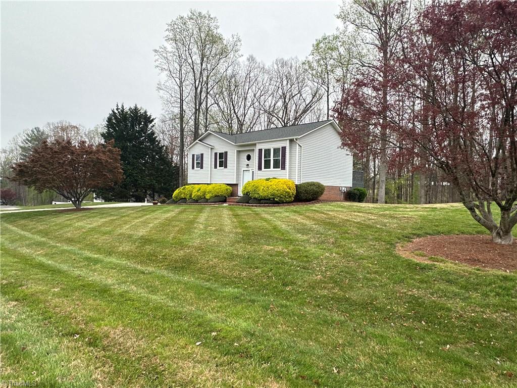212 Oak Ridge Place Property Photo