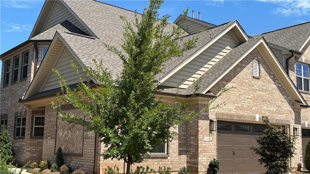 1040 Beechcraft Drive Property Photo 1