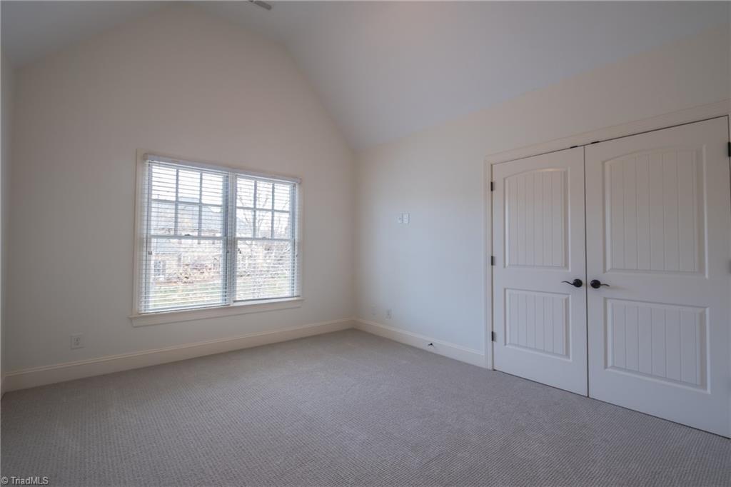 954 Berryhill Lane Property Photo 25