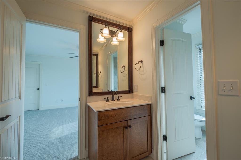 954 Berryhill Lane Property Photo 32