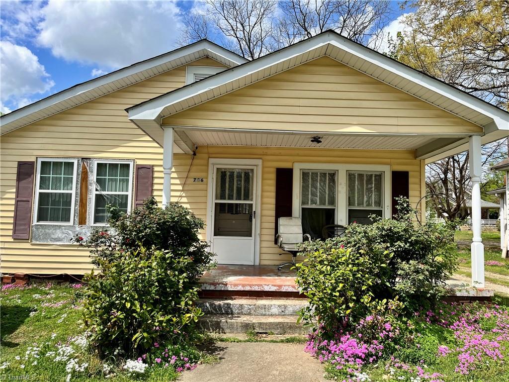 706 Ford Street Property Photo 1