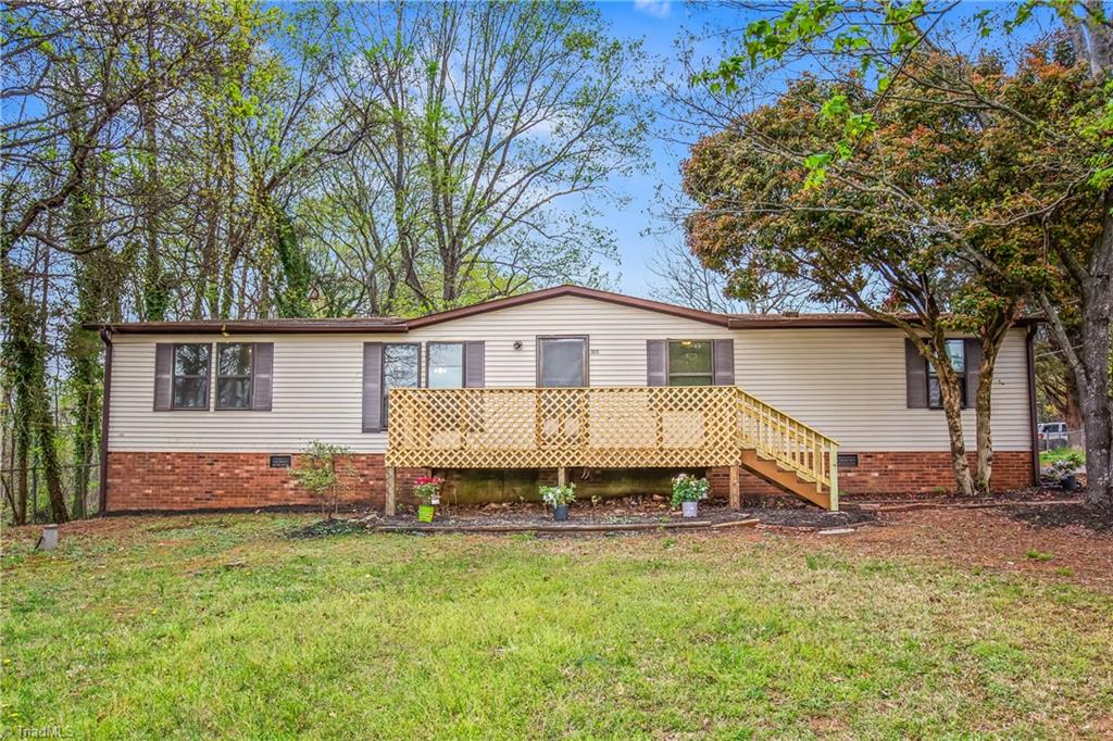 3920 Overdale Road Property Photo