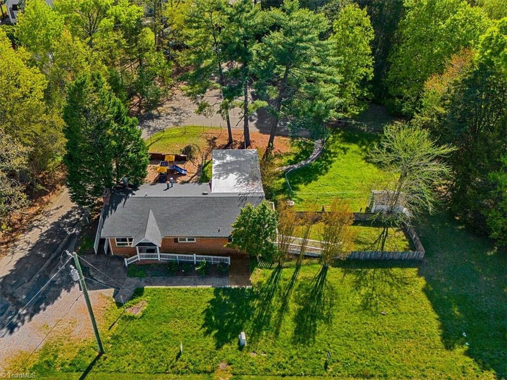 1552 Skeet Club Road Property Photo 2