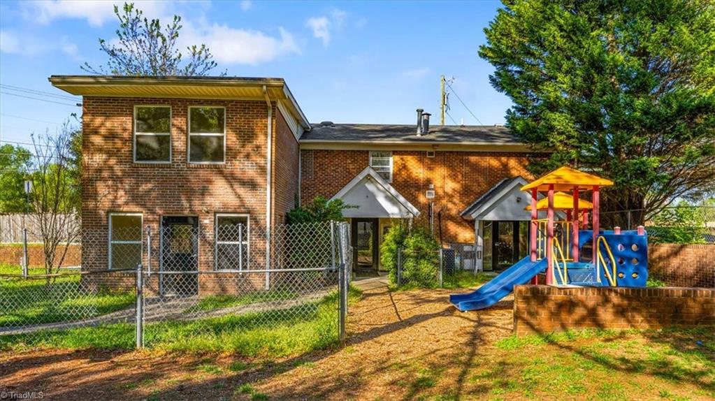 1552 Skeet Club Road Property Photo 25