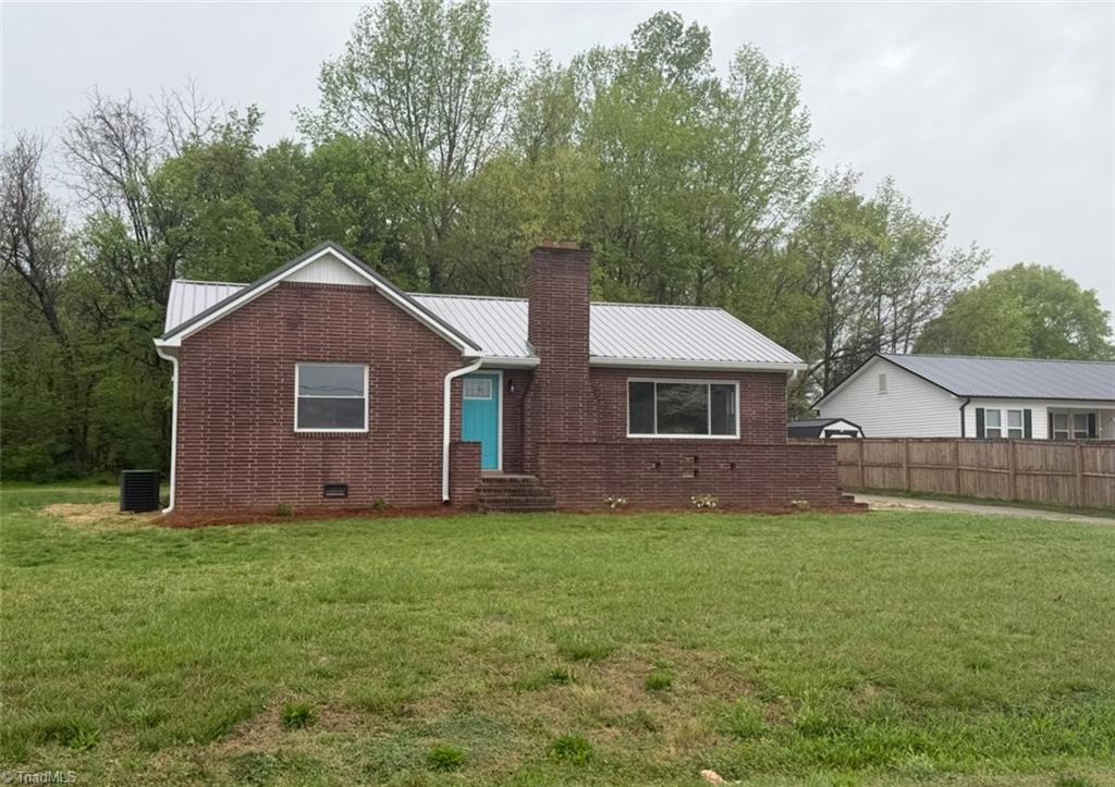 140 Bowers Road Property Photo