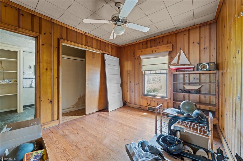 313 E King Street Property Photo 19