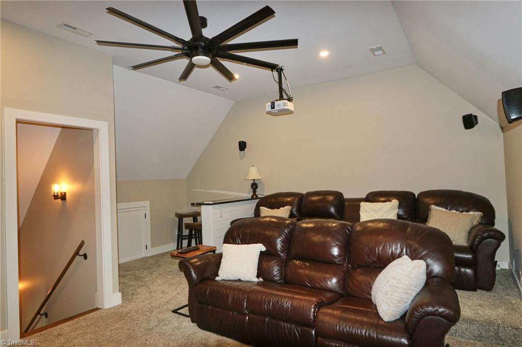 114 Eldridge Lane Property Photo 33