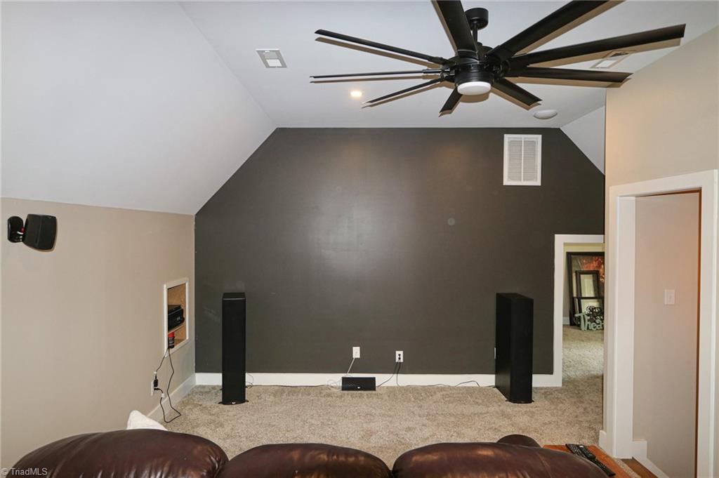 114 Eldridge Lane Property Photo 34
