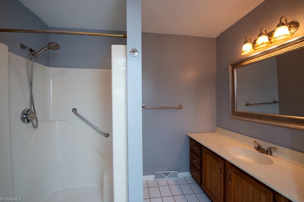 136 Old Mill Road # D Property Photo 33