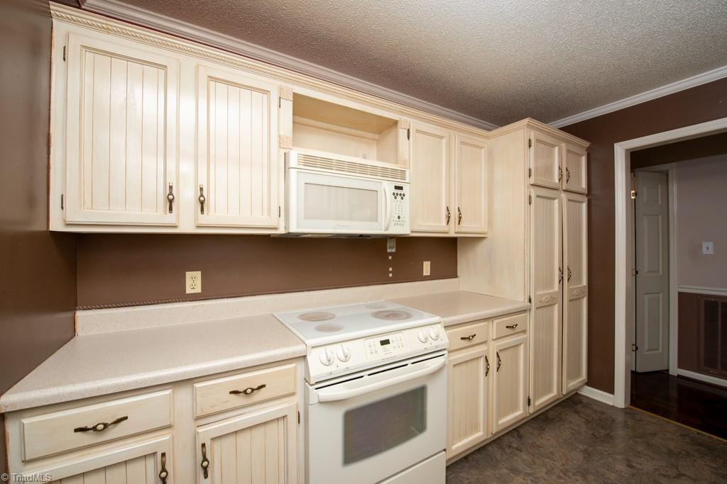 136 Old Mill Road # D Property Photo 43