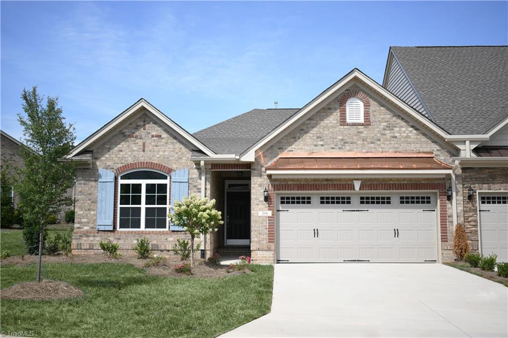 204 Chariot Square Lot 11 Property Photo